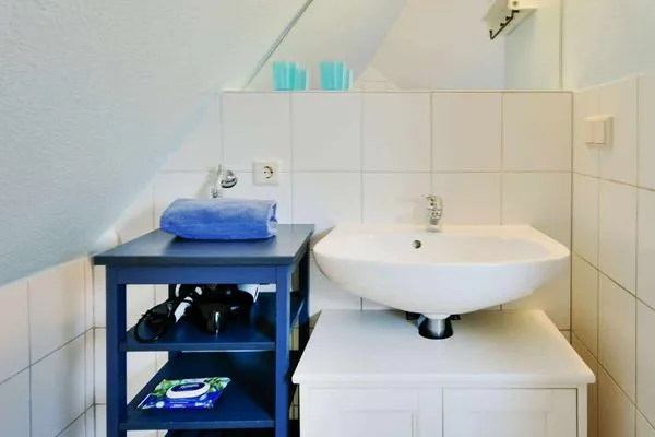 Badezimmer Haus Dünenrose Ferienwohnung Inselnest