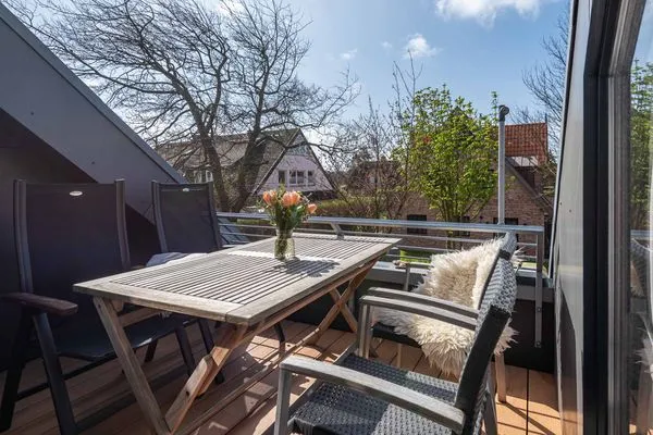 Balkon  Käpt'n Nelson, App. 15