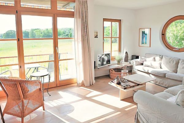 Wohnanlage "Am Grün" Sonnenblick Wittenbeck - Wohnzimmer