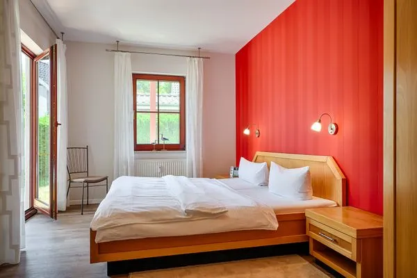   Grüne Str. 33 d W.2 "Donath"