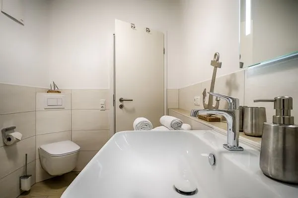   Grüne Str. 33 d W.2 "Donath"