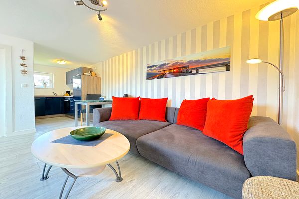  Haus Svane Gartenhaus Kellenhusen - Wohnzimmer