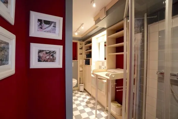 Badezimmer  Ferienwohnung Country Garden - Ein gemütliches Refugium für die Familie im Naturpark Schlei