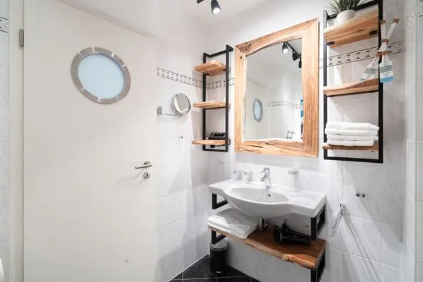   Ferienwohnung "Schatzkammer App. 7"