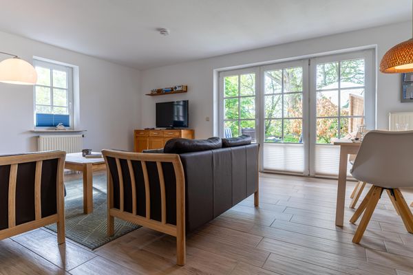  Haus Heckenrose Dorf - Wohnzimmer