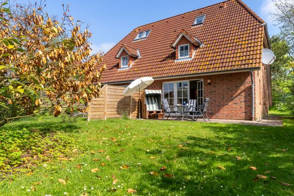  Haus Heckenrose Dorf - Hauptansicht