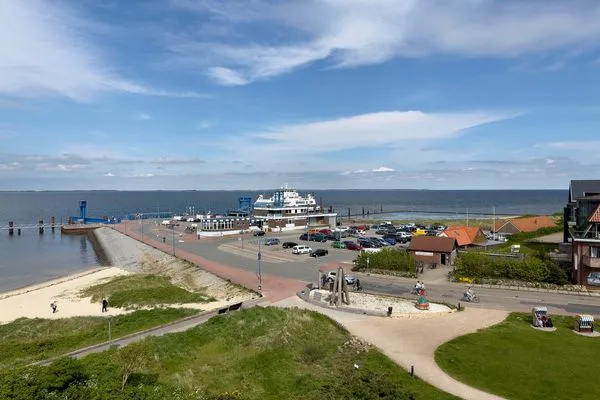 Meerblick vom Balkon der Ferienwohnung Anneliese in Wittdün auf Amrum Haus Nordenlicht Ferienwohnung "Kiek-an"