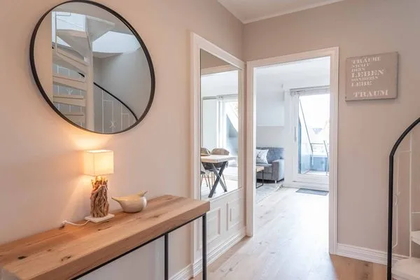 Dekoratives Detail  Käpt'n Nelson, App. 13