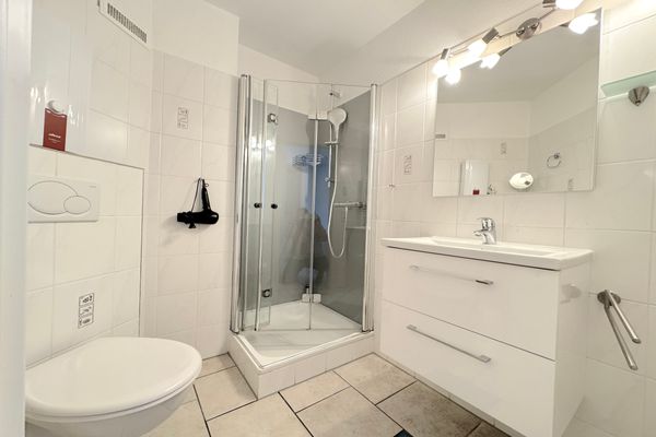  Schützenweg 7-9 Whg. 6 Kellenhusen - Badezimmer