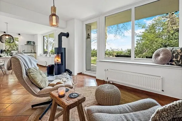 Gartenblick  Traumhaftes Ferienhaus für bis zu 6. Personen mit Blick und Zugang zur Schlei