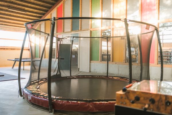 Hexenhaus Hexenhaus Schmallenberg - Indoorspielplatz mit Trampolin Hof Köhne
