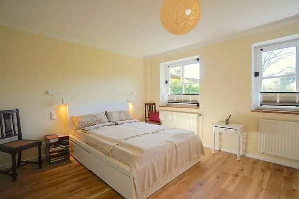 Schlafzimmer  Ferienwohnung Hygge für zwei Personen im Naturpark Hüttener Berge in Ostseenähe