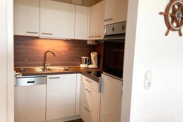 Frische Brise FeWo 15.03 Sahlenburg - Küche / Küchenzeile