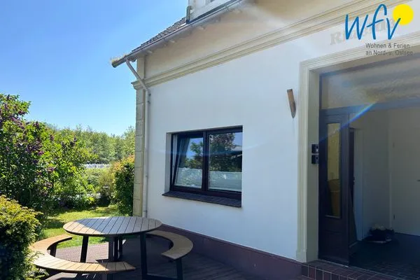 Fassade / Eingang Haus Rinelde Ferienwohnung "Deck 1"