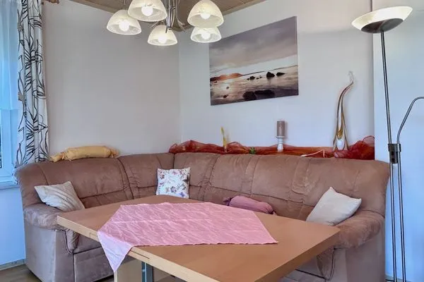  Ferienwohnung Uschis Sommergarten Seenahes Allgäu - Wohnbereich