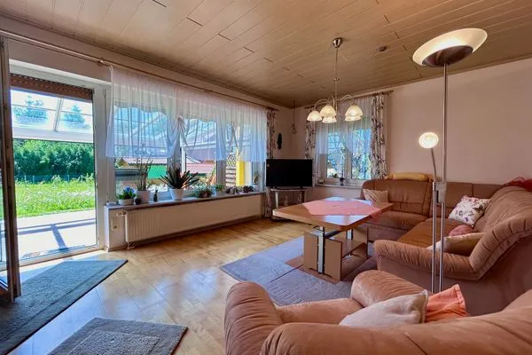  Ferienwohnung Uschis Sommergarten Seenahes Allgäu - Wohnbereich