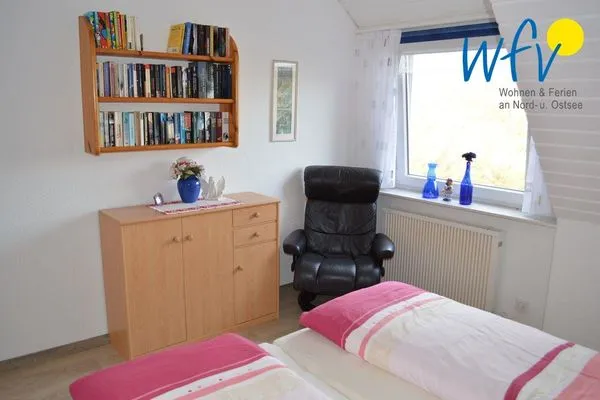 Schlafzimmer Haus Janine Ferienwohnung Dünenblick