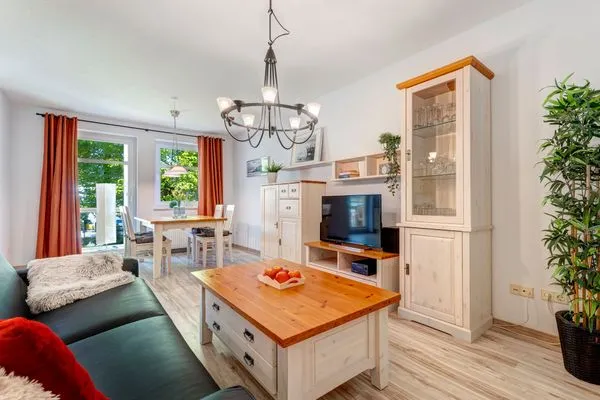 Wohnzimmer  Ostseepark Waterfront Karavelle 3.5