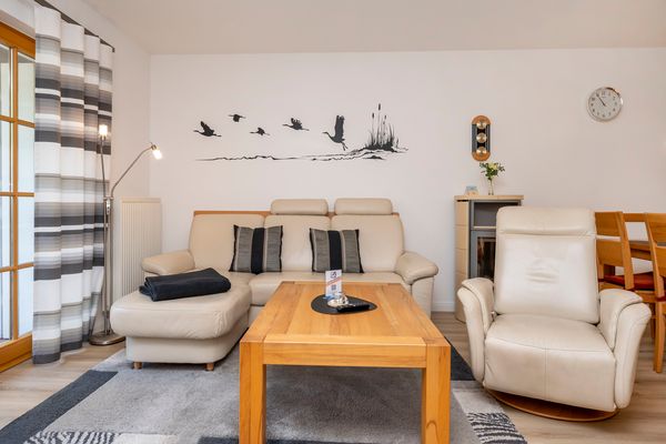 Ferienpark Freesenbruch Reihenhaus 5a - Eichhörnchen Ostseeheilbad Zingst - Wohnbereich