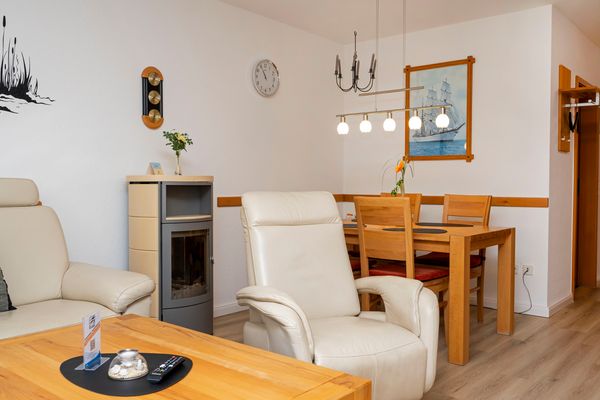 Ferienpark Freesenbruch Reihenhaus 5a - Eichhörnchen Ostseeheilbad Zingst - Wohnbereich