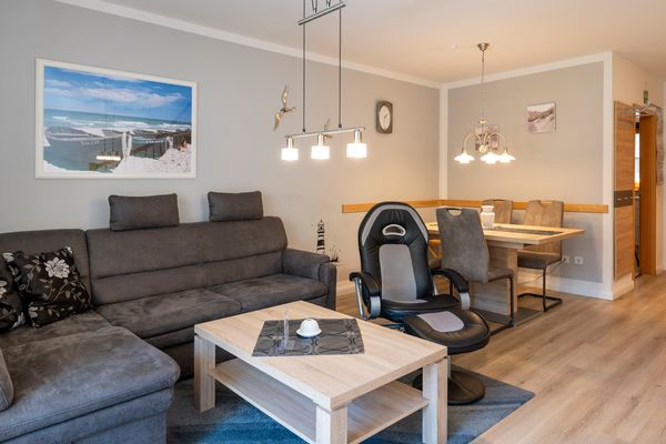 Ferienpark Freesenbruch Reihenhaus 8a - Eisbär Ostseeheilbad Zingst - Wohnbereich