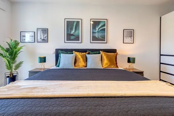 Bett  Bernsteinquartier, Mister Bernstein, Whg. 01.08