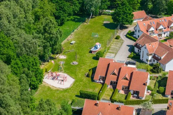 Luftaufnahme Ferienpark Freesenbruch Reihenhaus 5b - Seehund