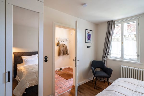 Kapitänshaus "Alter Ton in neuer Art" Born - Schlafzimmer