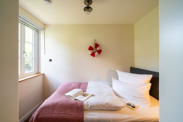  Kapitänshaus "Alter Ton in neuer Art" Born - Schlafzimmer