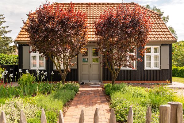  Kapitänshaus "Alter Ton in neuer Art" Born - Hauptansicht