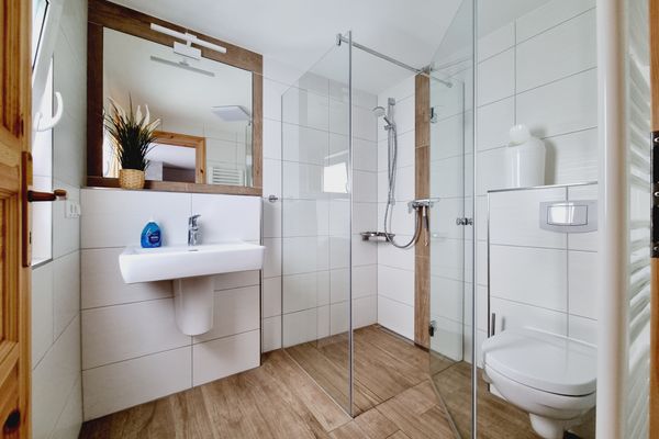 Pension & Wirtshaus ''Tun Eikkoter'' Kobel I  - Badezimmer
