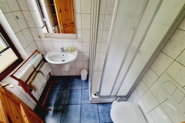 Pension & Wirtshaus ''Tun Eikkoter'' Haselnöt Wieck - Badezimmer