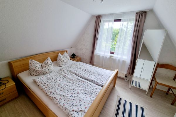 Pension & Wirtshaus ''Tun Eikkoter'' Haselnöt Wieck - Schlafzimmer