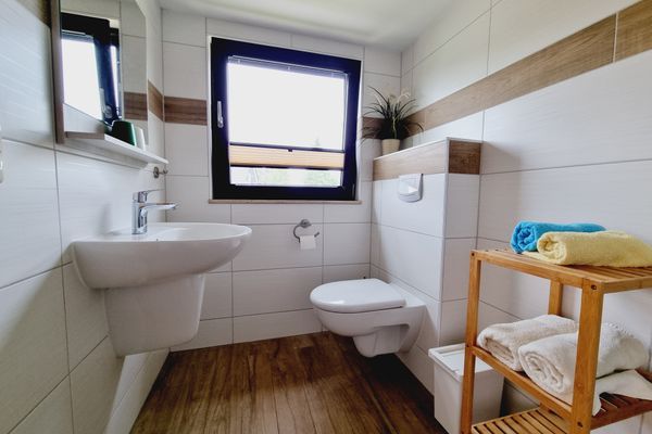 Pension & Wirtshaus ''Tun Eikkoter'' Eikboom Wieck - Badezimmer