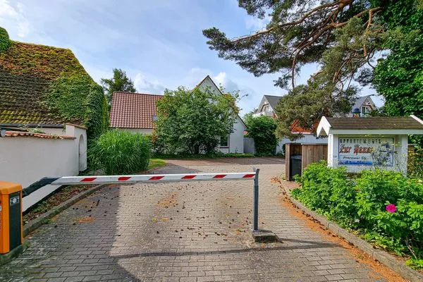 Einfahrt der Anlage Zur Hanse Wohnung 2.4