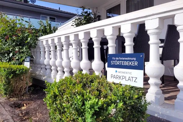 Parkplatz  Gemütliche Ferienwohnung mit Meerblick und Terrasse - Nur 50 Meter zum Strand inkl. Parkplatz und Fahrradunterstellplatz