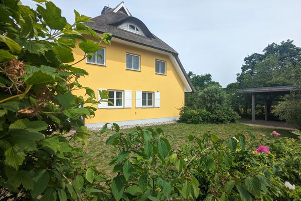  Haus Wikinger Born auf dem Darß - 