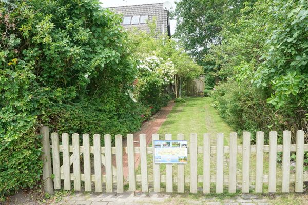  Ferienhaus Katinger Watt Kating / Katingsiel - Hofauffahrt