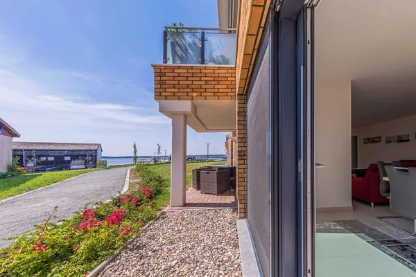 Ferienwohnung Leonie Hafenresidenz Waren (Müritz) - Terrasse mit Ausblick  Leonie