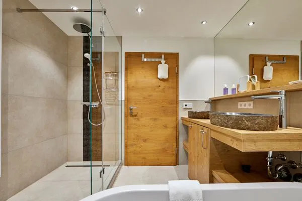 Bathroom  Panorama-Chalet Ernst Baier