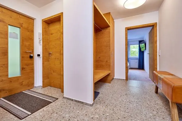 Decorative detail  Panorama-Chalet Ernst Baier