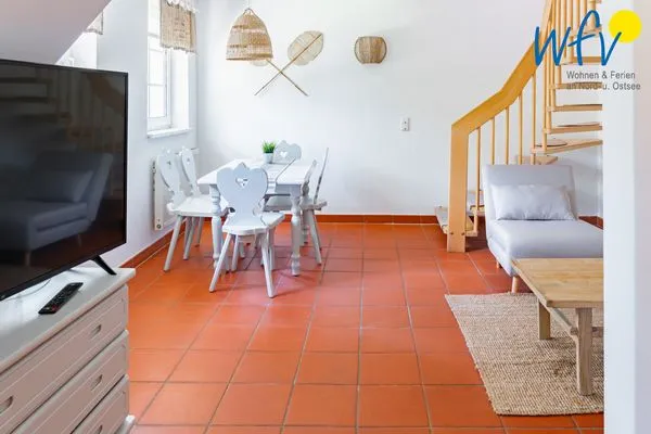 Wohnzimmer Ferienhaus am Gutspark Dranske Ferienwohnung Seegras