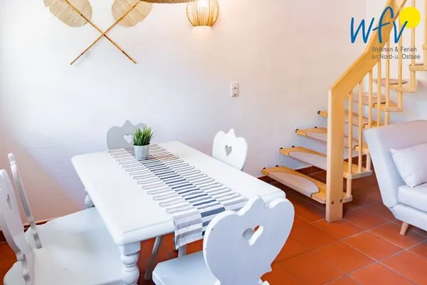 Wohnzimmer Ferienhaus am Gutspark Dranske Ferienwohnung Seegras