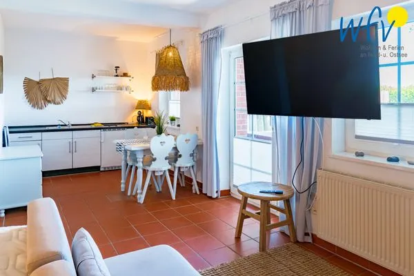 Küche / Küchenzeile Ferienhaus am Gutspark Dranske Ferienwohnung Sonnengarten