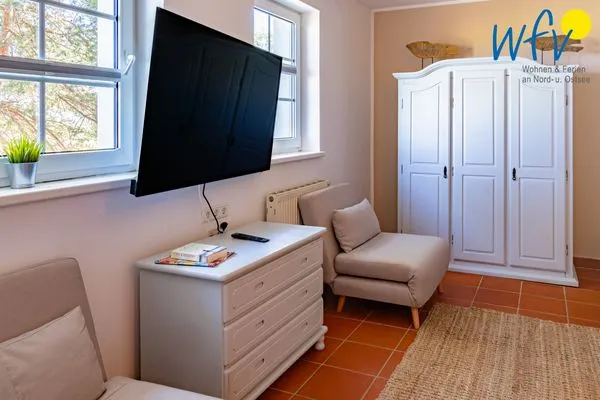 Schlafzimmer Ferienhaus am Gutspark Dranske Ferienwohnung Sonnenkuss