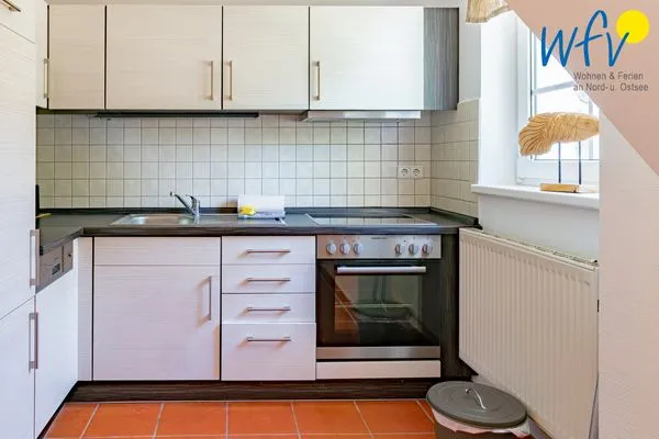 Küche / Küchenzeile Ferienhaus am Gutspark Dranske Ferienwohnung Sonnenstrahl