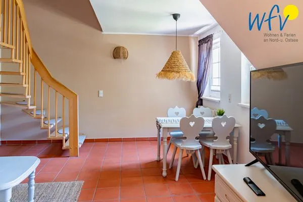 Wohnzimmer Ferienhaus am Gutspark Dranske Ferienwohnung Sonnenliebe