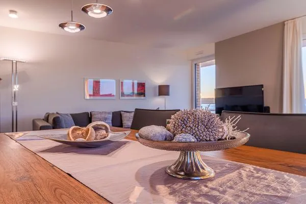 Ferienwohnung Quartier Lounge Hafenresidenz Waren (Müritz) - Essbereich  Quartier Lounge
