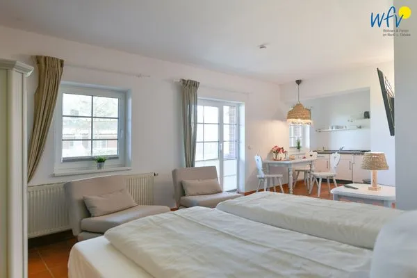 Schlafzimmer Ferienhaus am Gutspark Dranske Ferienwohnung Heiderose