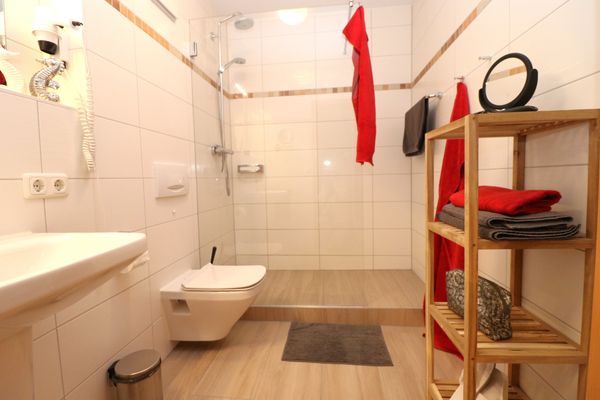 OEWERN DIEK Haus Stürbuurd, App. 02 Ostseebad Wustrow - 